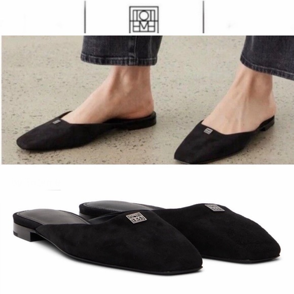 Toteme Shoes - TOTEME Black 'The Flat Mule' Loafers Elegant Black Loafers EU 27